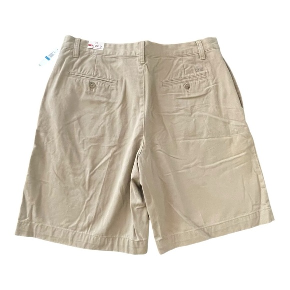 Izod Men's Tan Flat Front Shorts - Picture 2 of 13
